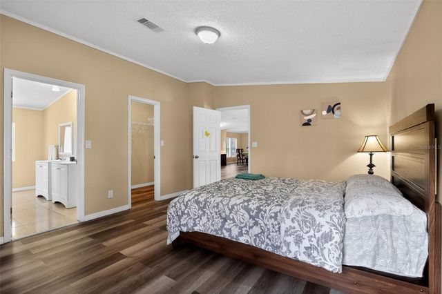 102 THIRD STREET, Lady Lake, FL 32159