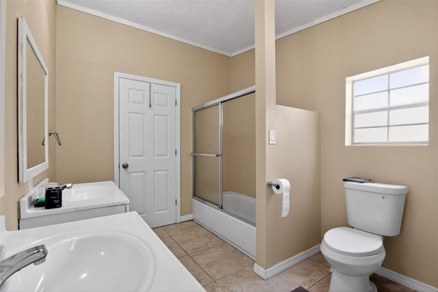 102 THIRD STREET, Lady Lake, FL 32159