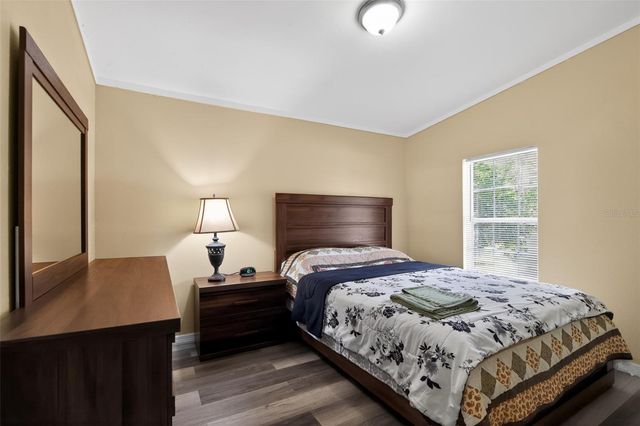 102 THIRD STREET, Lady Lake, FL 32159