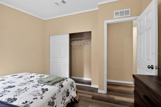 102 THIRD STREET, Lady Lake, FL 32159