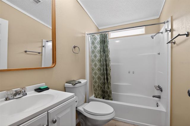 102 THIRD STREET, Lady Lake, FL 32159