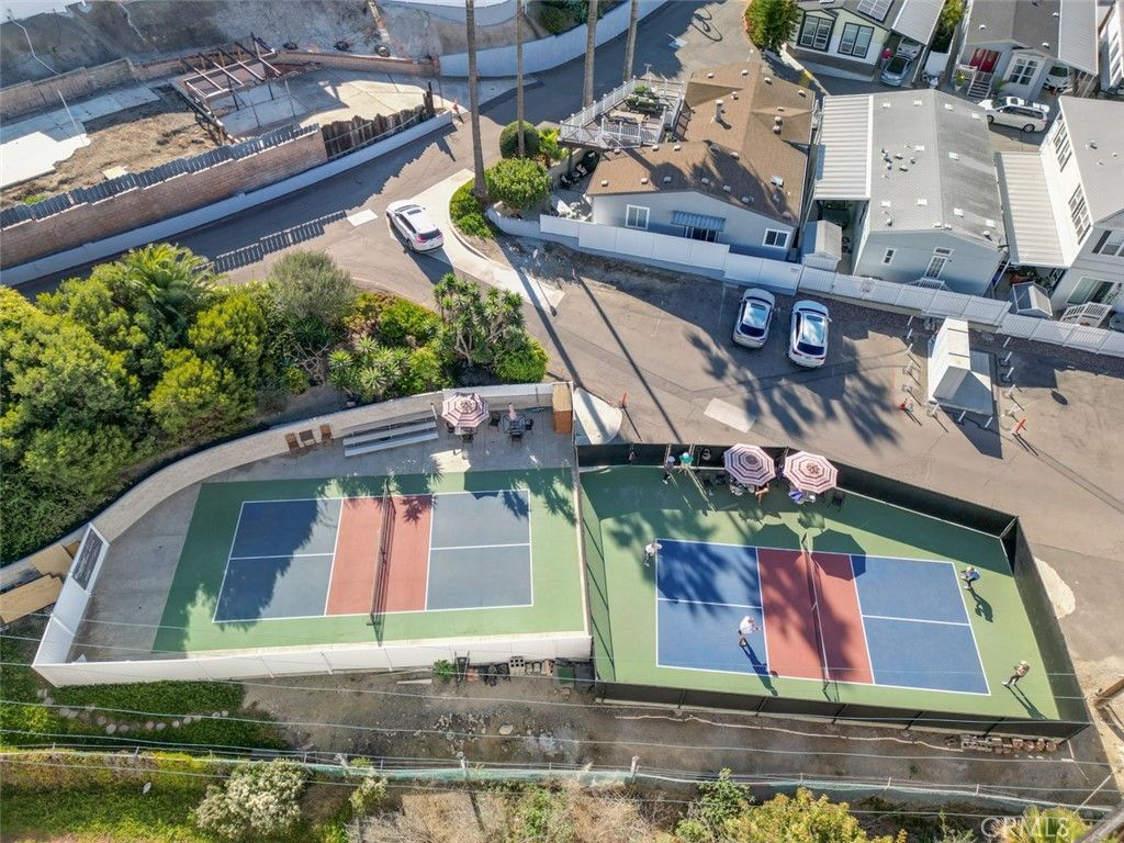 Image 35 of property listing at 102 BAY DRIVE, San Clemente, CA 92672
