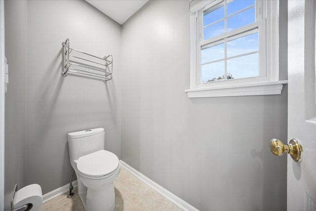 18073 W Stockton Court, Gurnee, IL 60031