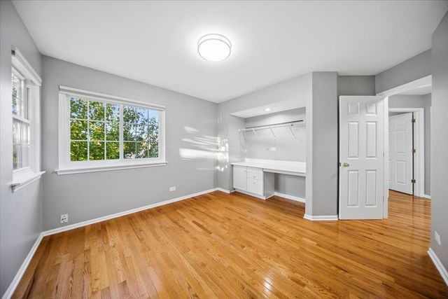 18073 W Stockton Court, Gurnee, IL 60031