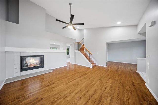 18073 W Stockton Court, Gurnee, IL 60031