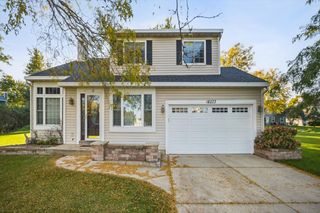 18073 W Stockton Court, Gurnee, IL 60031