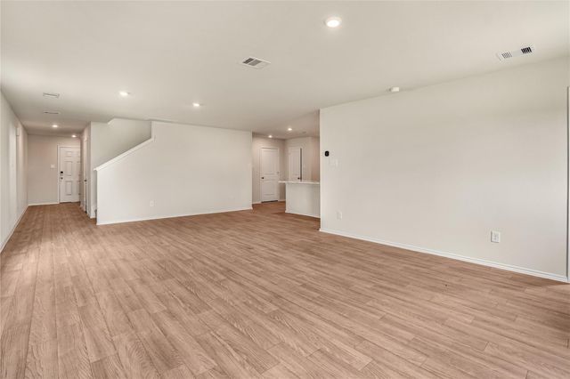 853 Road 590114, Cleveland, TX 77327
