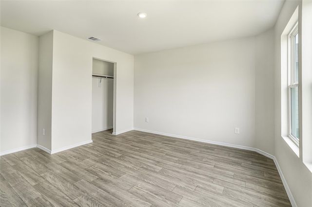 853 Road 590114, Cleveland, TX 77327