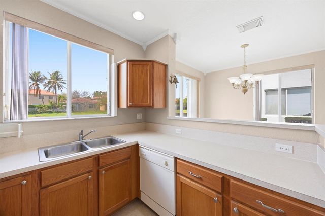 3069 Laurel Ridge Circle, Riviera Beach, FL 33404