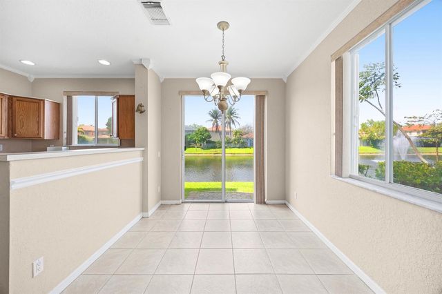 3069 Laurel Ridge Circle, Riviera Beach, FL 33404