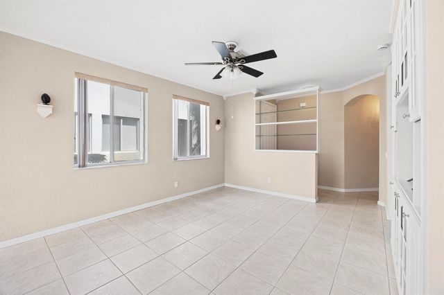 3069 Laurel Ridge Circle, Riviera Beach, FL 33404