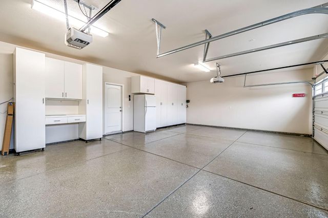 462 S Crescent Lane, Madera, CA 93636