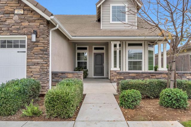 462 S Crescent Lane, Madera, CA 93636