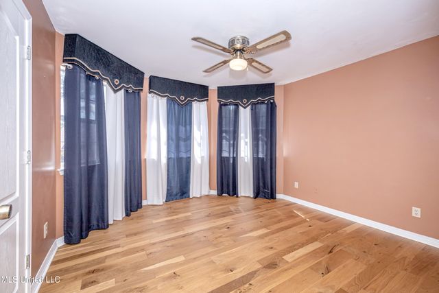 3909 Cabildo Place, Ocean Springs, MS 39564