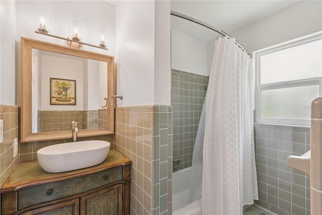 37400 SAINT LOUIS AVENUE, Umatilla, FL 32784