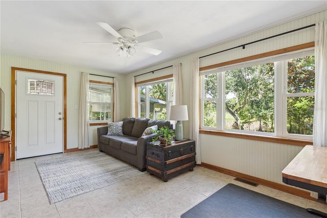 37400 SAINT LOUIS AVENUE, Umatilla, FL 32784