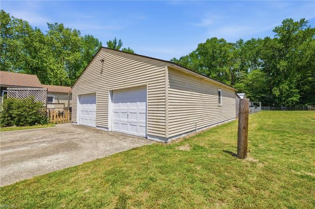 2792 Airport RD, Suffolk, VA 23434
