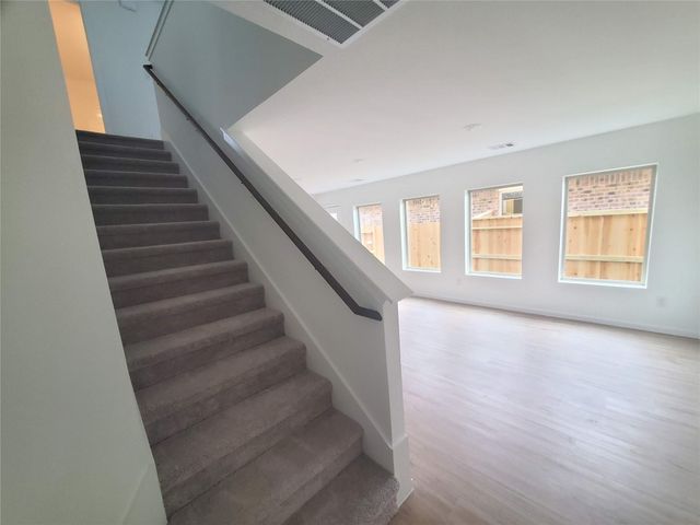 3115 Savannah Rose Drive, Angleton, TX 77515