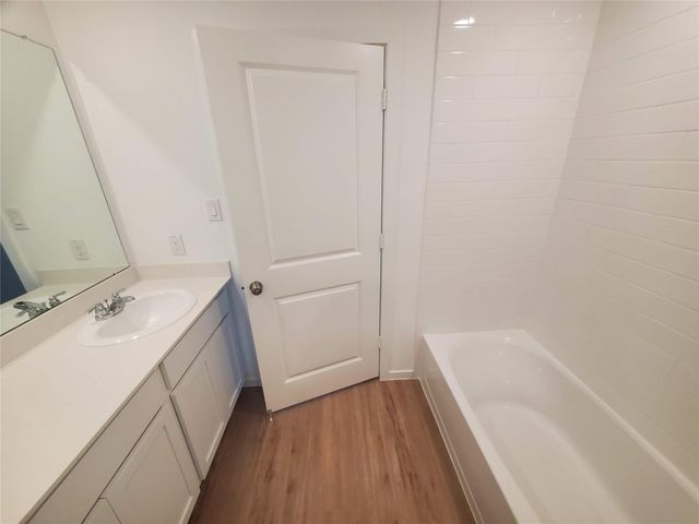 3115 Savannah Rose Drive, Angleton, TX 77515