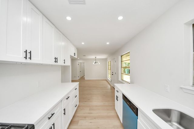 7705 Yoe Street, Houston, TX 77016
