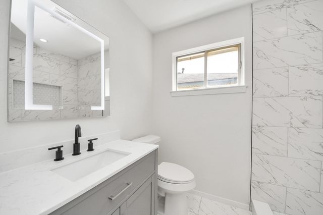 7705 Yoe Street, Houston, TX 77016