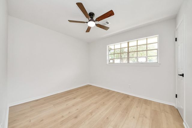 7705 Yoe Street, Houston, TX 77016