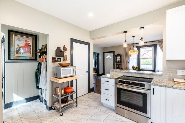 1144 Carmania Avenue, Cincinnati, OH 45238