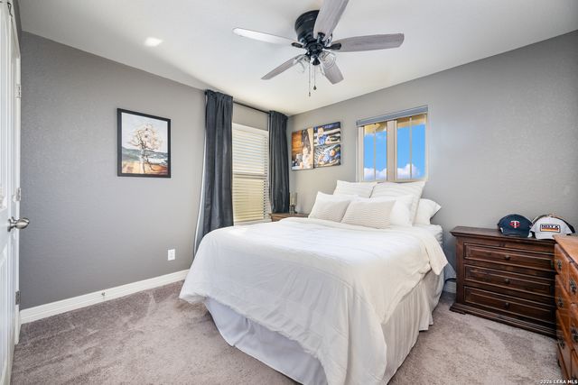 1382 Shadow Rock, New Braunfels, TX 78130