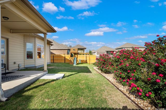 1382 Shadow Rock, New Braunfels, TX 78130
