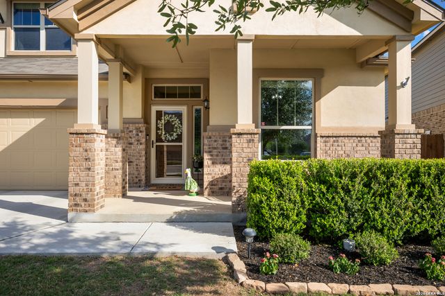 1382 Shadow Rock, New Braunfels, TX 78130