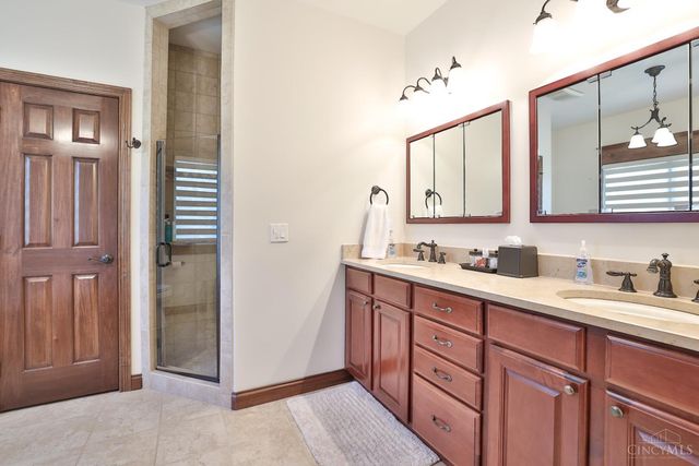 11600 Long Branch Road, Moores Hill, IN 47032