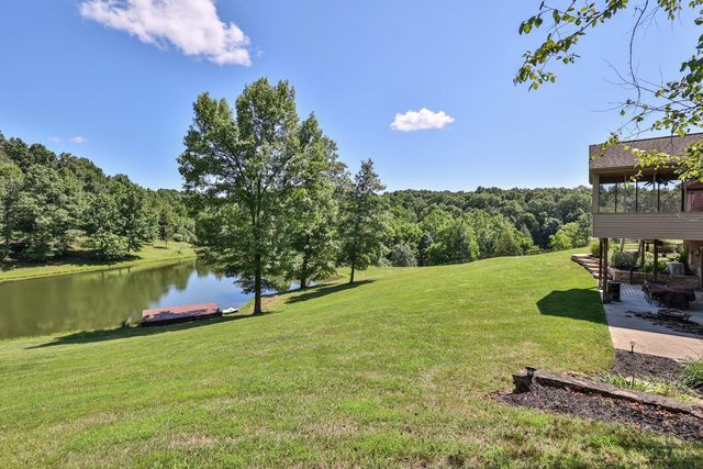 11600 Long Branch Road, Moores Hill, IN 47032