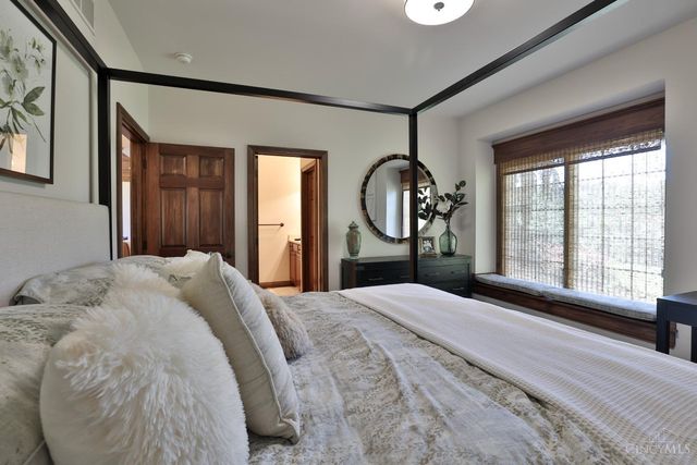 11600 Long Branch Road, Moores Hill, IN 47032