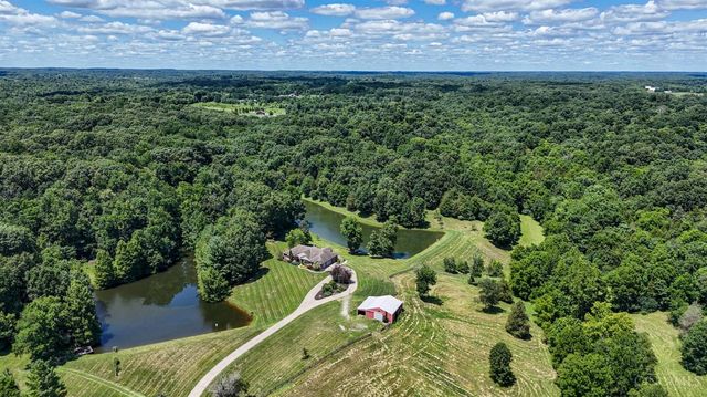 11600 Long Branch Road, Moores Hill, IN 47032