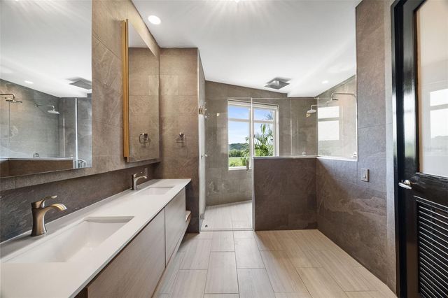 Carr. 693 Km.10 HM 7 PLANTATION VILLAGE DRIVE 1202, Dorado, PR 00646