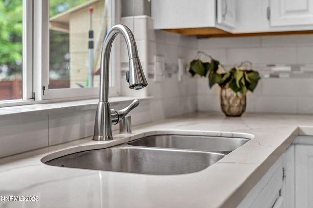 363 Bayhill Circle, Dayton, NV 89403