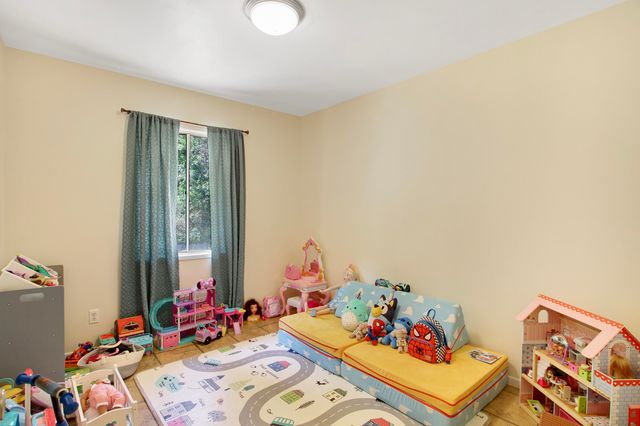 60 Francis Ave., Leesville, LA 71446