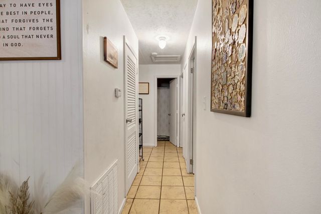 60 Francis Ave., Leesville, LA 71446