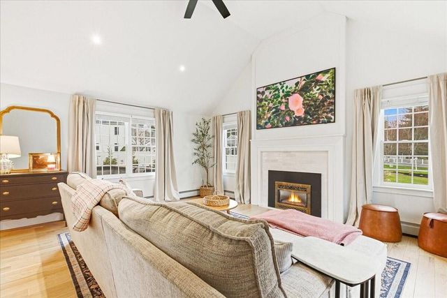 2 Commons Drive, Carver, MA 02330
