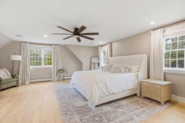 2 Commons Drive, Carver, MA 02330