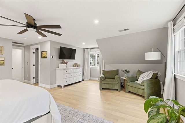 2 Commons Drive, Carver, MA 02330