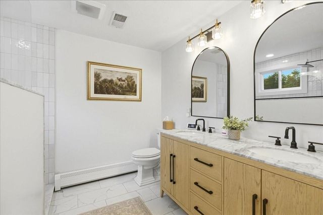2 Commons Drive, Carver, MA 02330