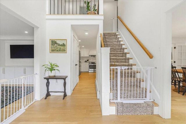 2 Commons Drive, Carver, MA 02330