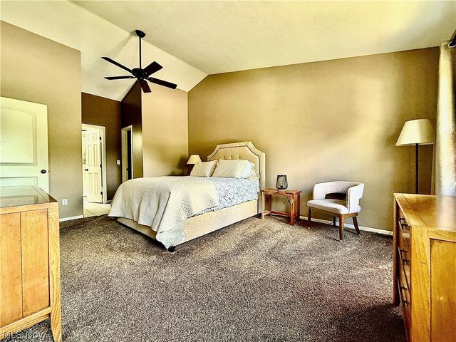 4215 Quail Hollow Circle, Stow, OH 44224
