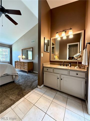 4215 Quail Hollow Circle, Stow, OH 44224