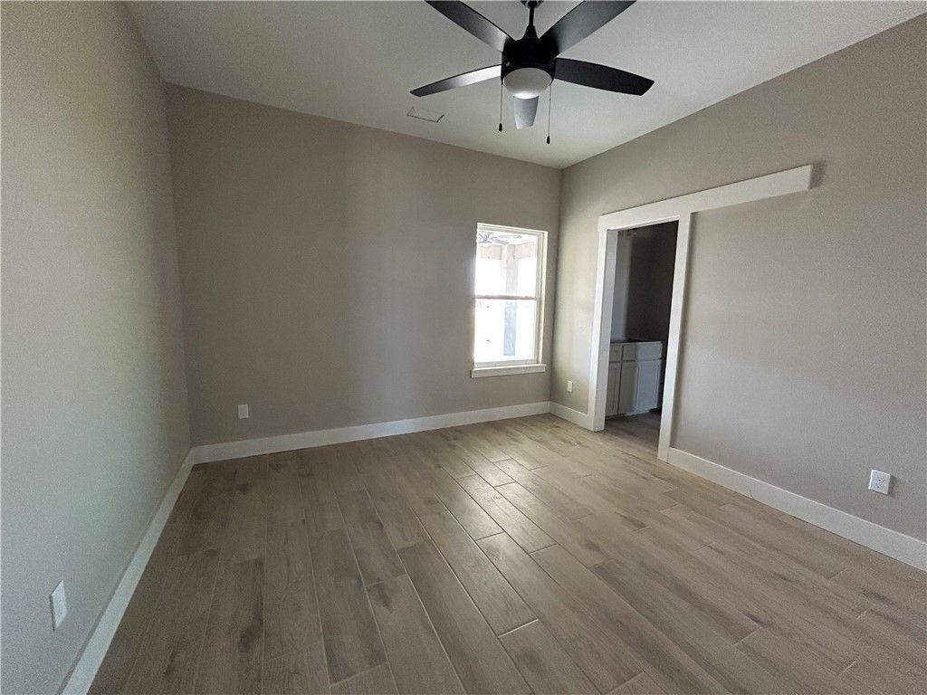 1481 Irigoyen Ct, Corpus Christi, TX 78415 — photo 3