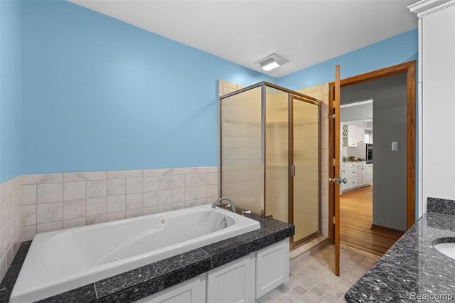8500 28 Mile Road, Washington, MI 48094