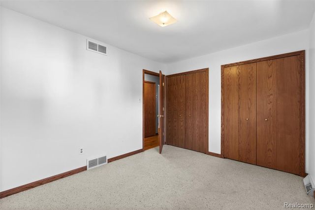 8500 28 Mile Road, Washington, MI 48094