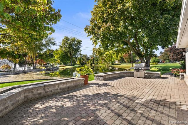 8500 28 Mile Road, Washington, MI 48094