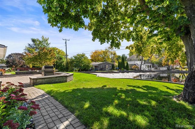 8500 28 Mile Road, Washington, MI 48094